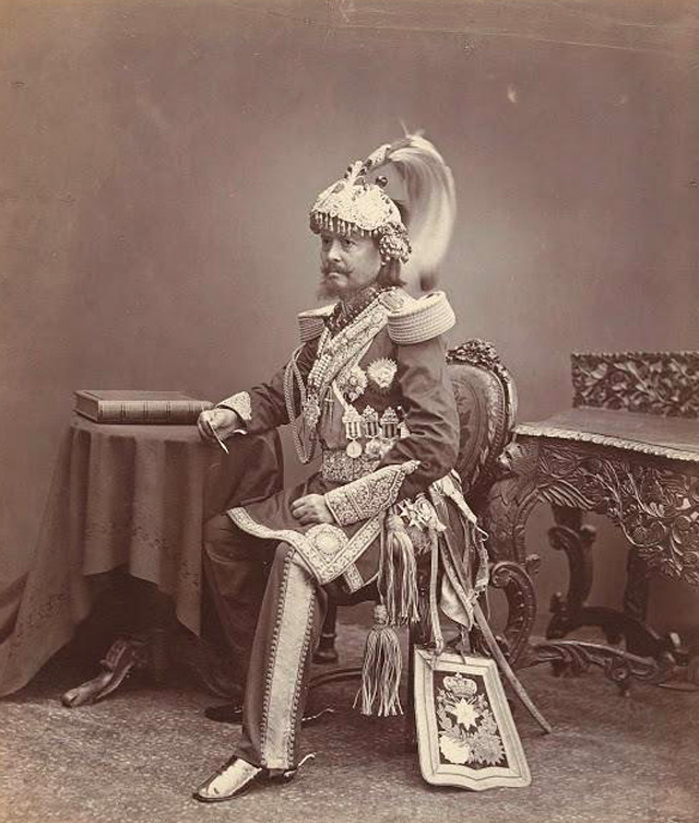 जंग बहादुरले जीवनभर दाँया खुट्टाको जुत्ता बायाँको भन्दा एक नम्बर ठुलो लगाउन पर्यो